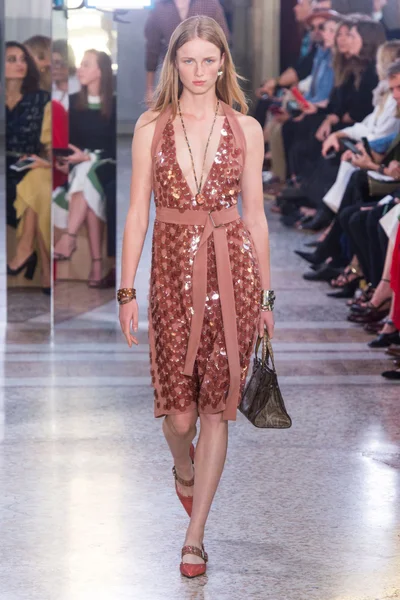 Look 58